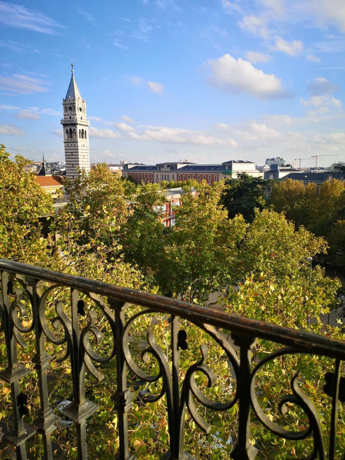 Madrid First Stop- Lope De Vega'S Dream Coliving エクステリア 写真