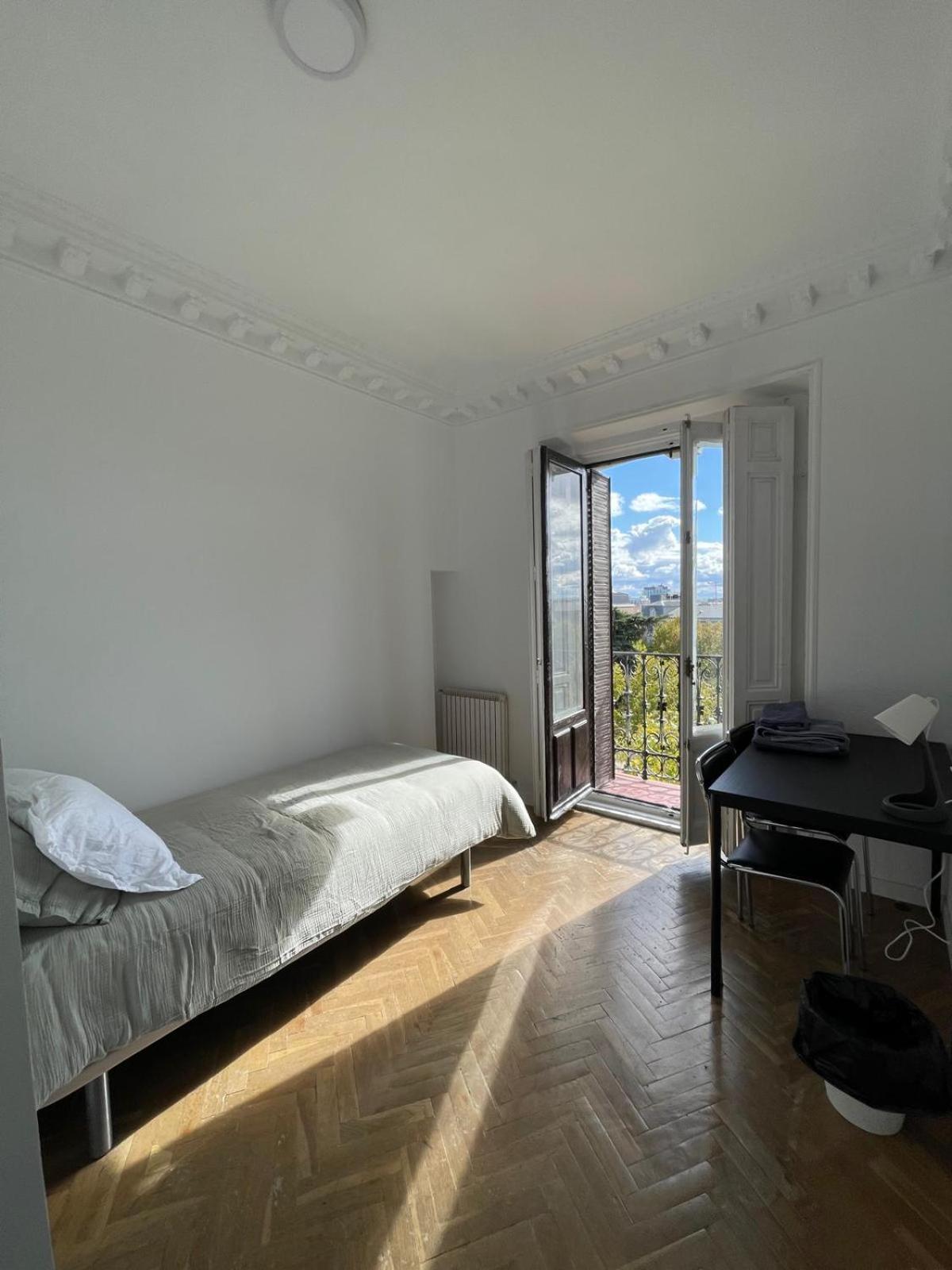 Madrid First Stop- Lope De Vega'S Dream Coliving エクステリア 写真